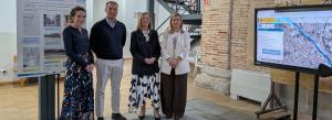 La presidenta de la CHD visita la exposición “Vivir en una zona inundable”  en Medina del Campo (Valladolid)